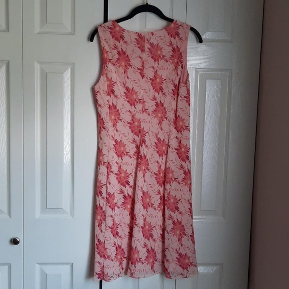 HP⭐ Ann Taylor LOFT Fuchsia Pink Floral V-neck Sleeveless Sundress Size 8P - Picture 4 of 6